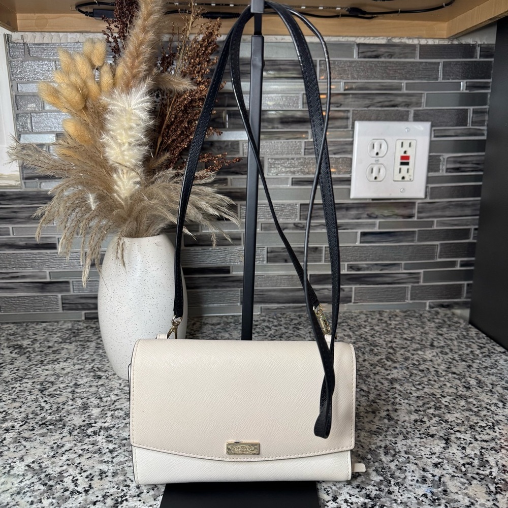 Kate Spade New York Laural Way Winni Crossbody Bag